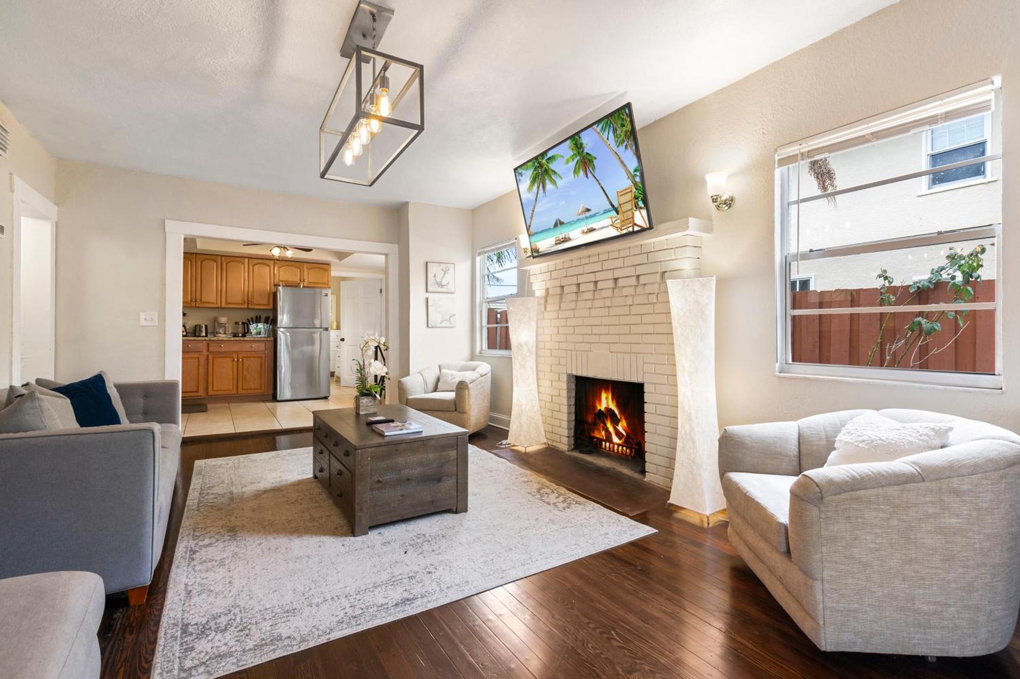 Chic Downtown Vacation Home And Guest Home West Palm Beach Dış mekan fotoğraf