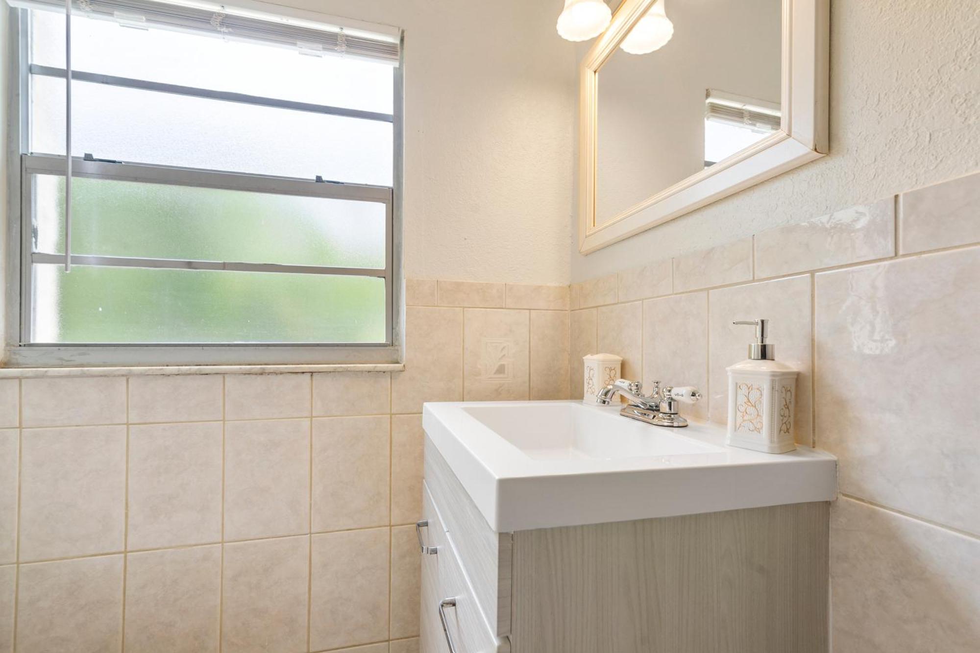 Chic Downtown Vacation Home And Guest Home West Palm Beach Dış mekan fotoğraf