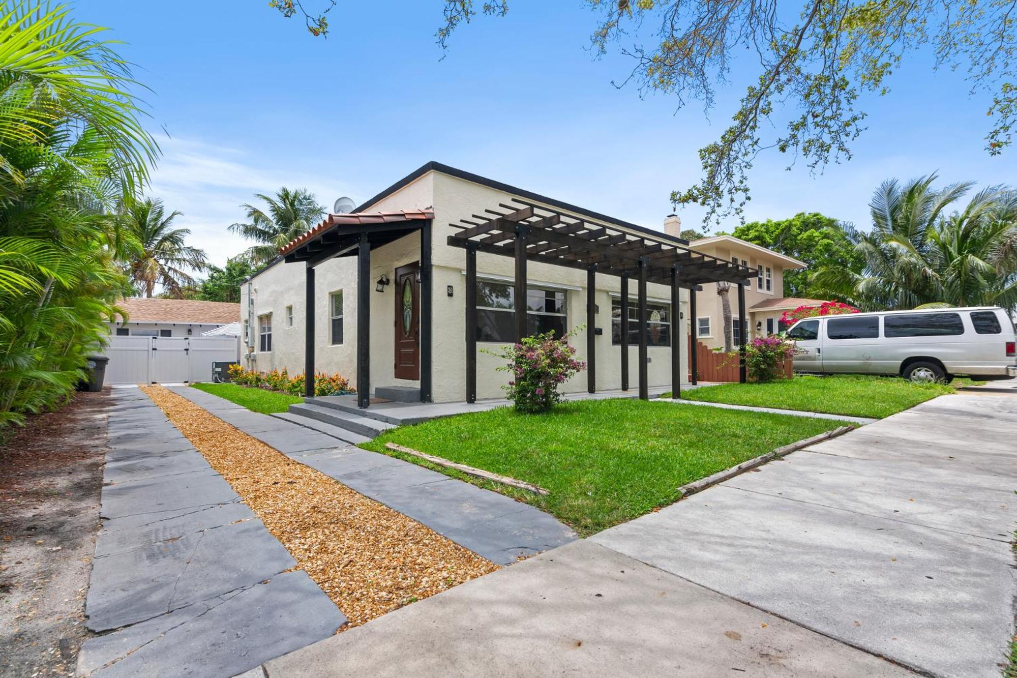 Chic Downtown Vacation Home And Guest Home West Palm Beach Dış mekan fotoğraf